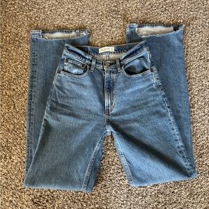 AF 90’s High Rise Jeans